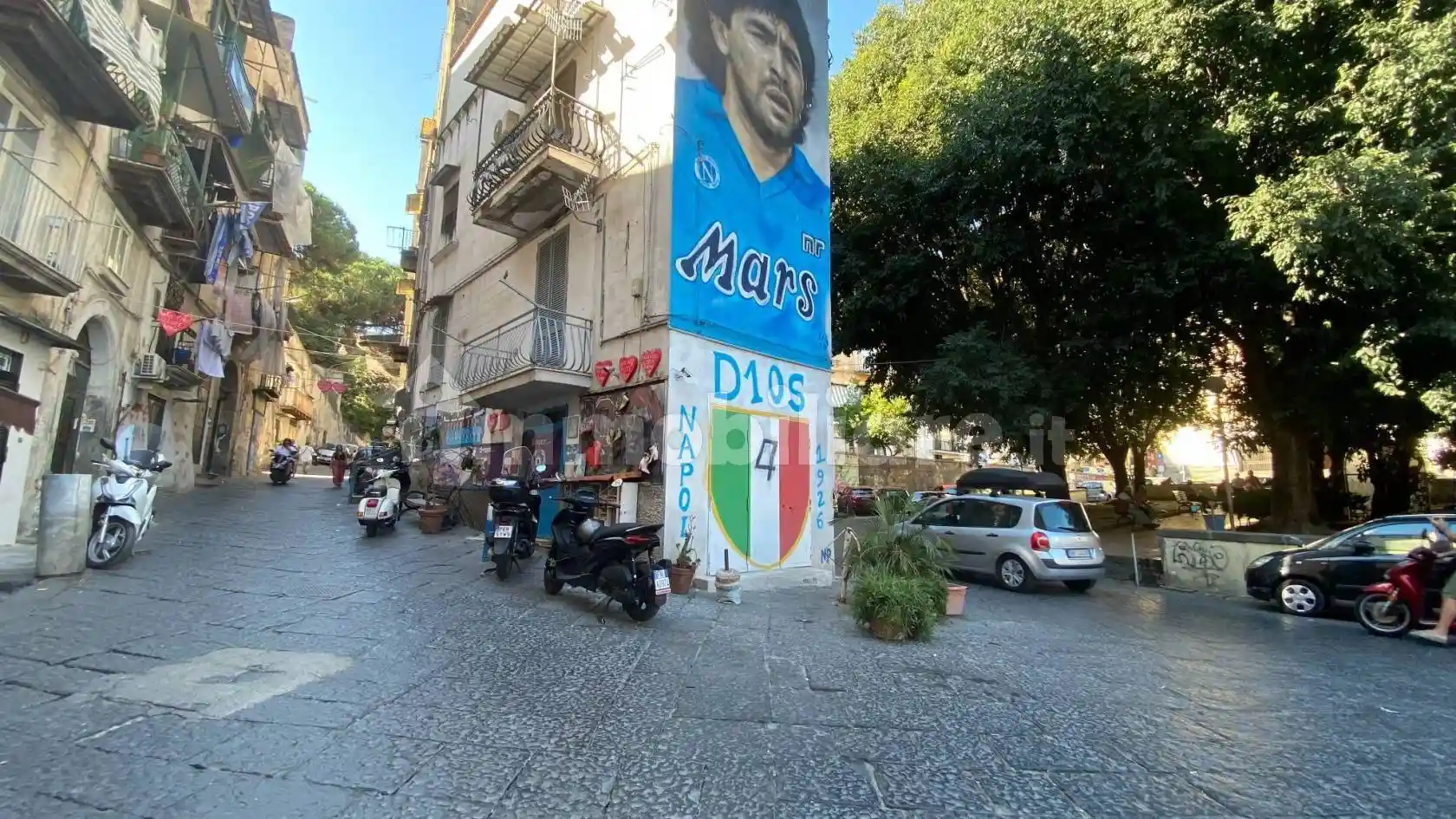 Appartamento in vendita a Napoli