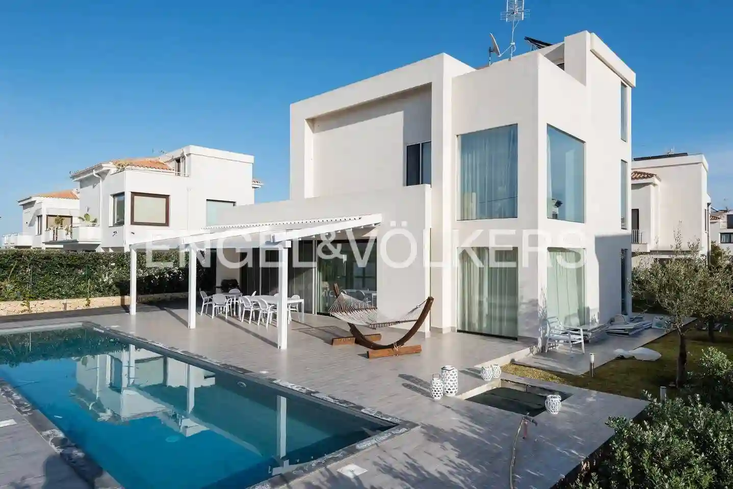 Villa - foto 2