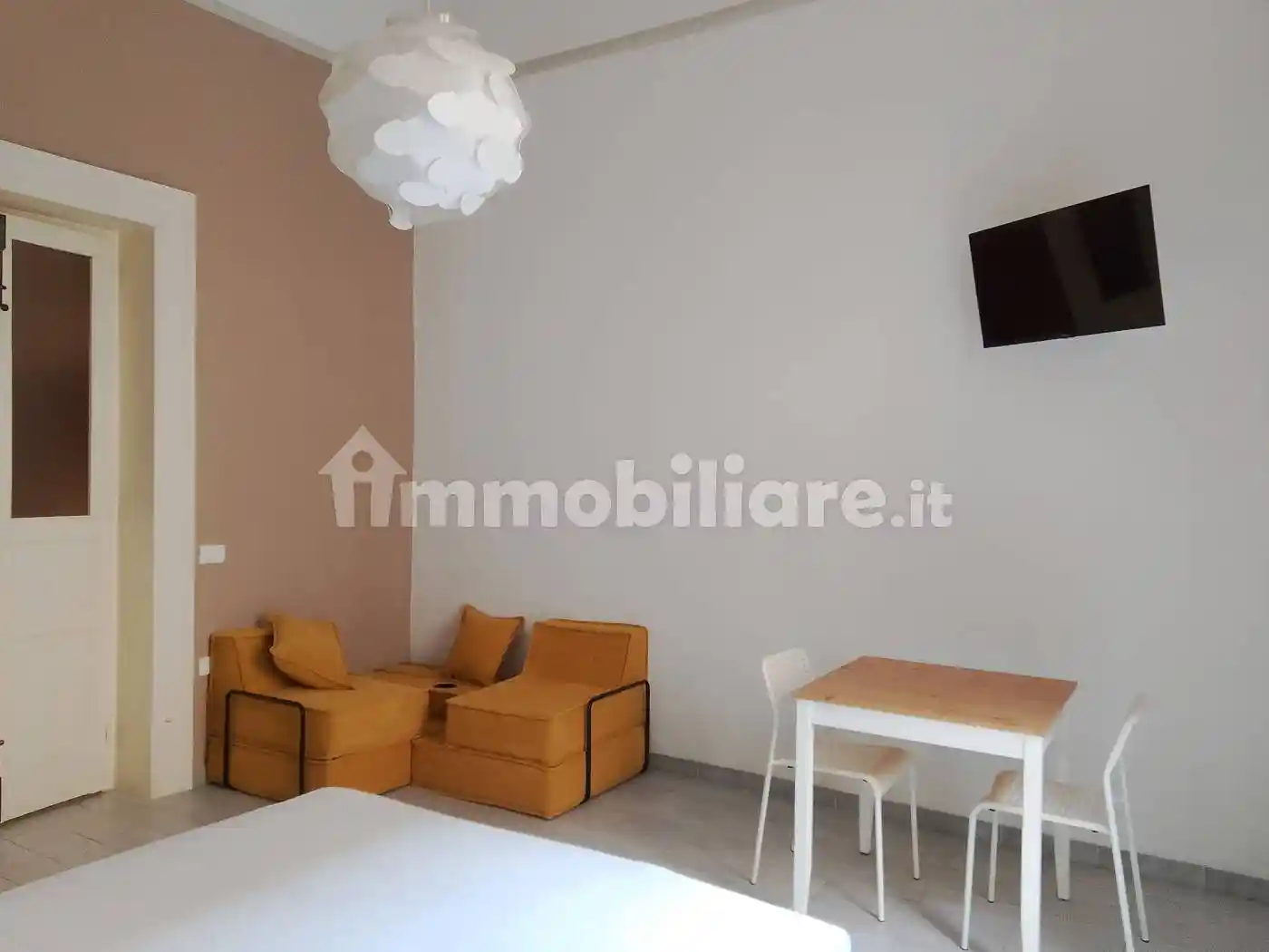 Palazzo - Edificio in affitto a Taranto