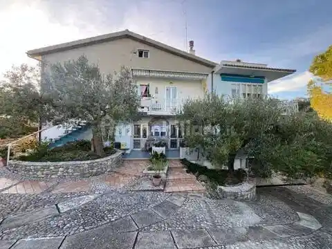 Villa in vendita a Vasto