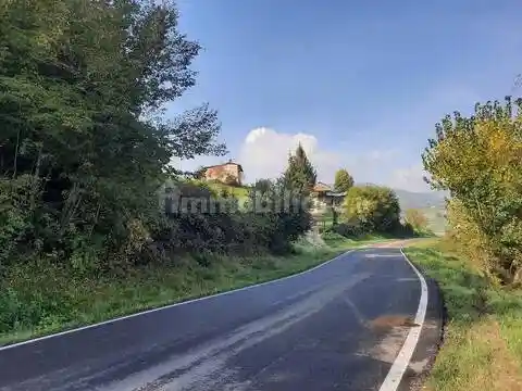 Rustico - Casale in vendita a Polinago