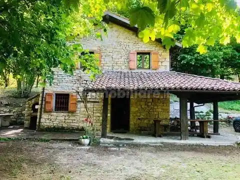 Rustico - Casale in vendita a Serramazzoni