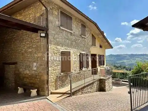 Rustico - Casale in vendita a Prignano sulla Secchia