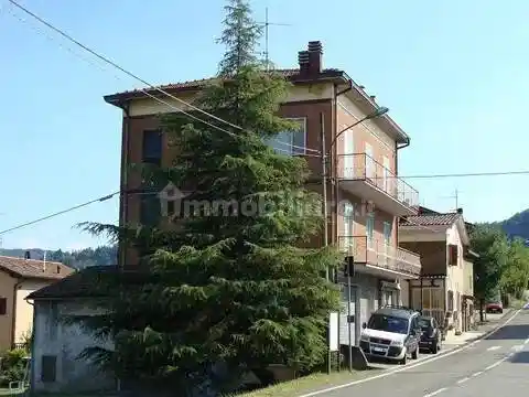 Villa in vendita a Serramazzoni