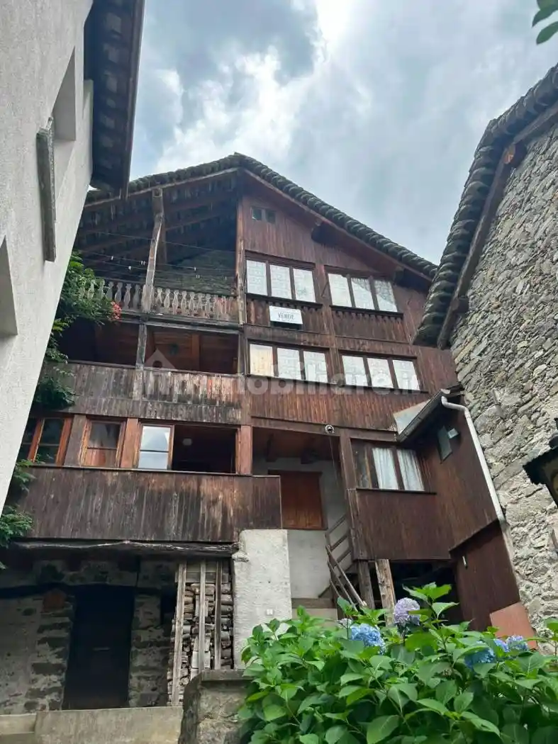 Casa indipendente in vendita a Campertogno