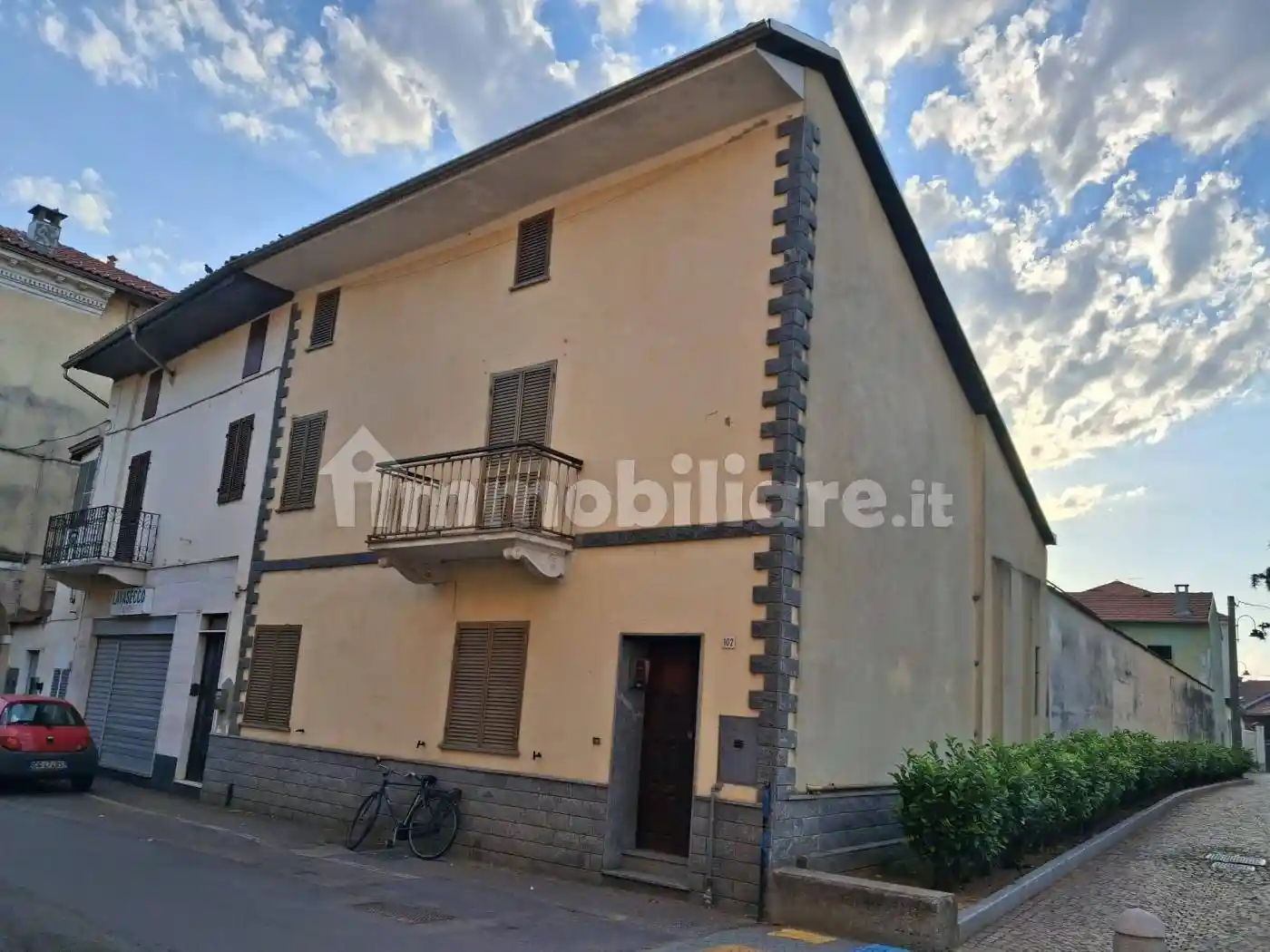 Villa in vendita a Livorno Ferraris