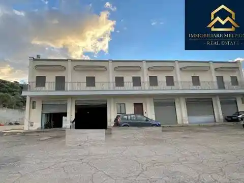 Palazzo - Edificio in vendita a Ostuni