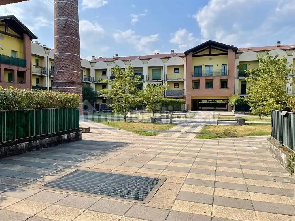 Appartamento in vendita a Fagnano Olona