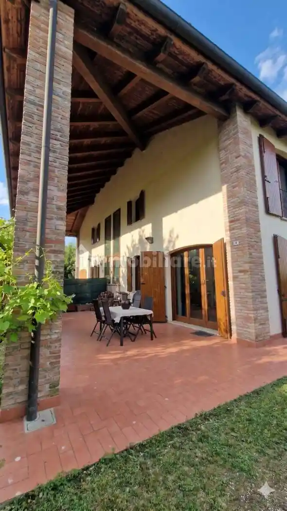Villa in vendita a Malalbergo