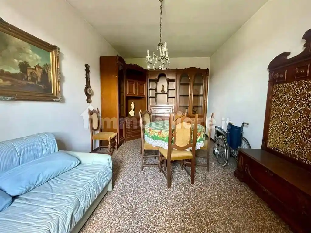 Casa indipendente in vendita a Daverio