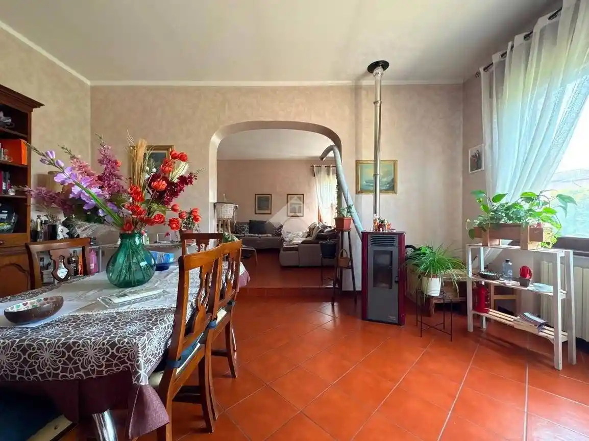Villa in vendita a Suzzara