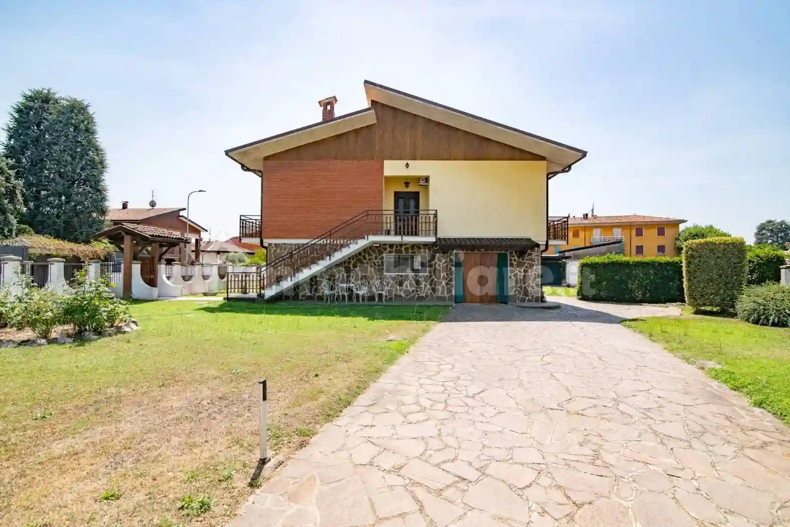 Villa - foto 2