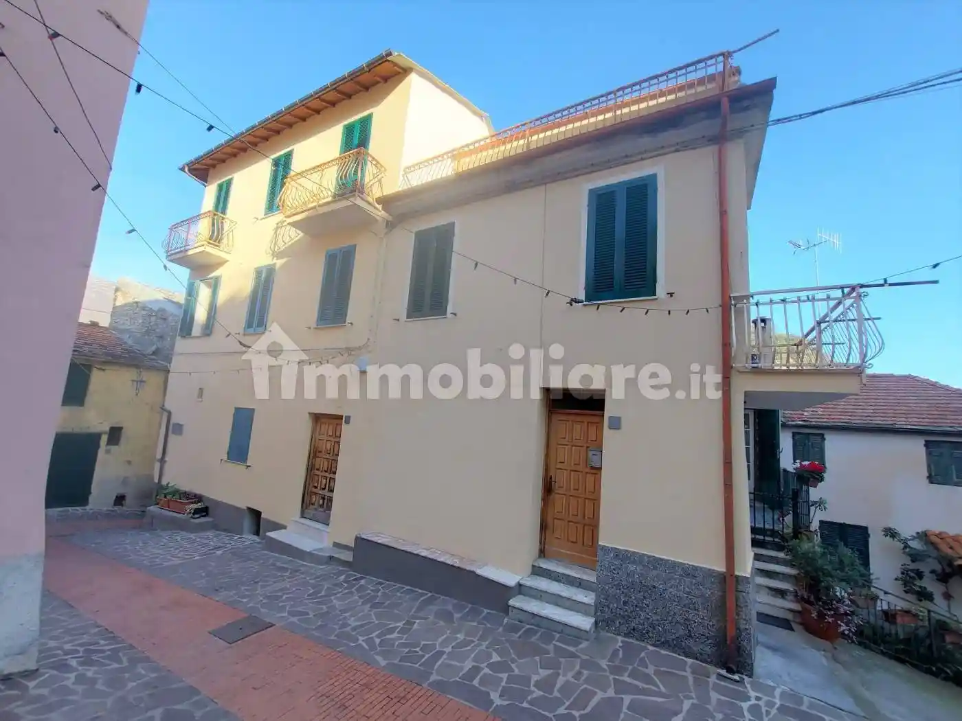 Casa indipendente in vendita a Chiusanico