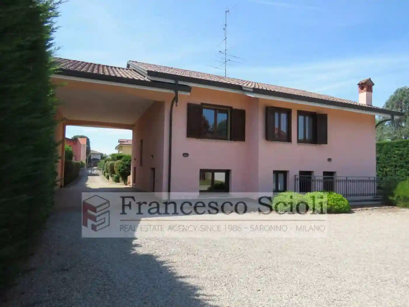Villa - foto 2