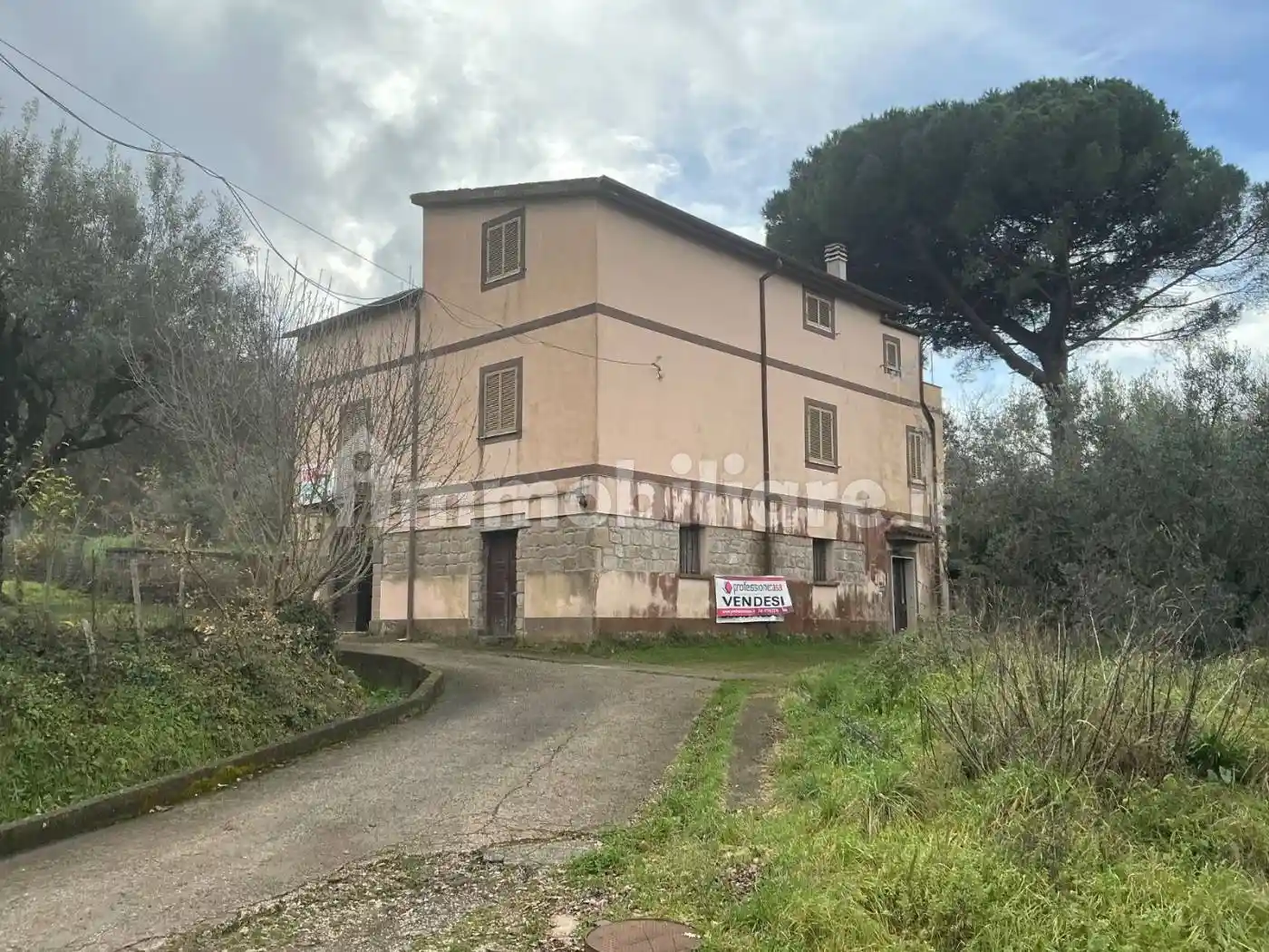 Rustico - Casale in vendita a Galluccio