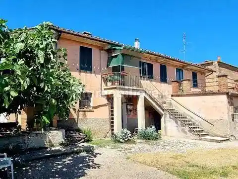 Villa in vendita a Deruta