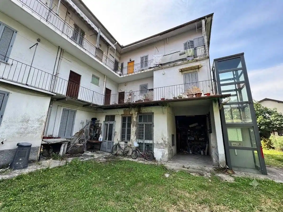 Rustico - Casale in vendita a Osnago