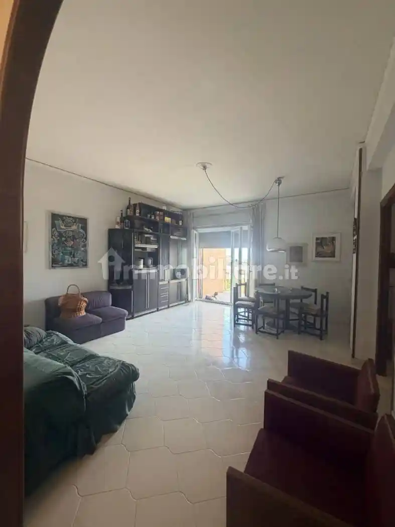 Appartamento in vendita a Castel Volturno