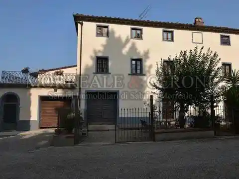 Villa in vendita a Gambassi Terme