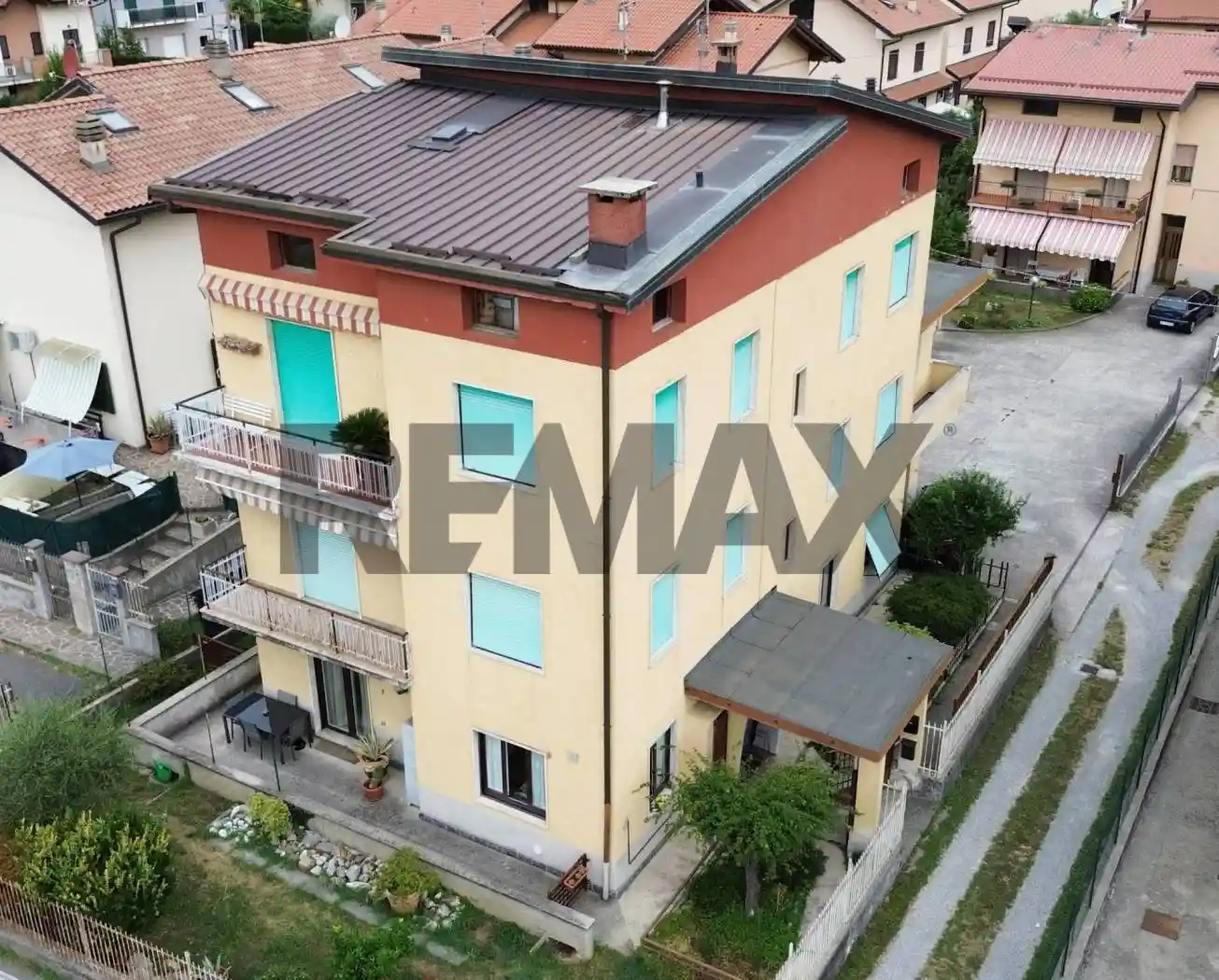 Appartamento in vendita a Villa d'Adda