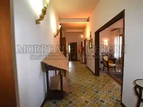 Villa in vendita a Castelfiorentino