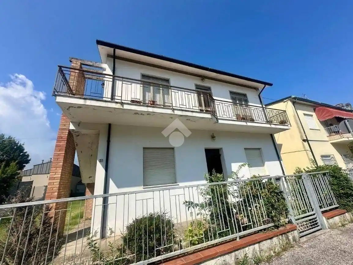 Villa in vendita a Ravenna