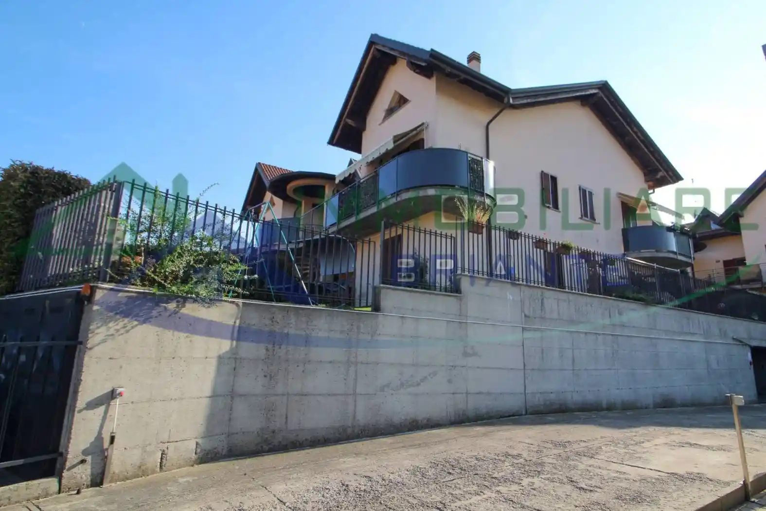 Appartamento in vendita a Arsago Seprio