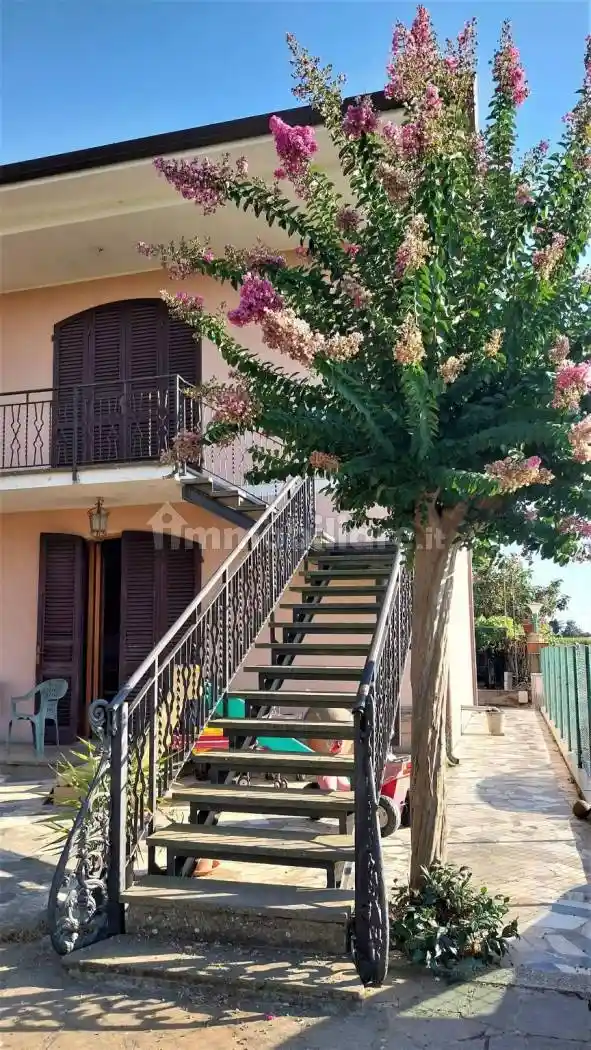 Villa in vendita a San Giuliano Terme