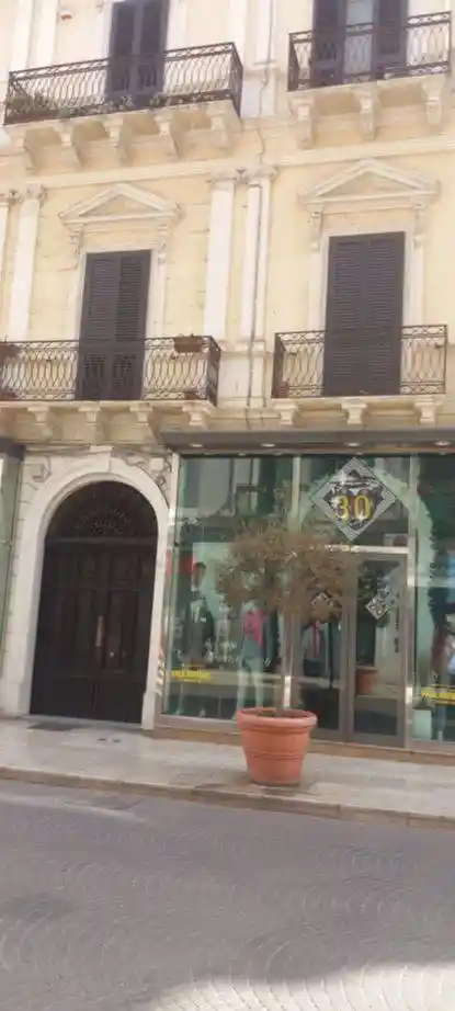 Appartamento in affitto a Taranto