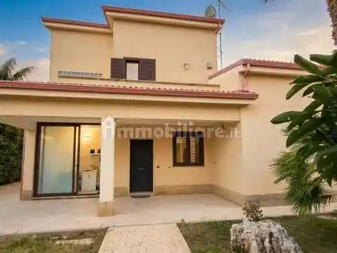 Villa in affitto a Siracusa