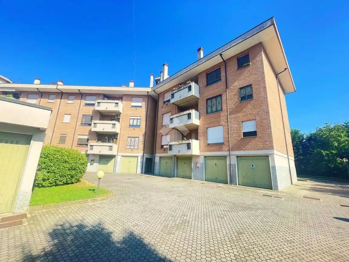 Appartamento in vendita a Peschiera Borromeo