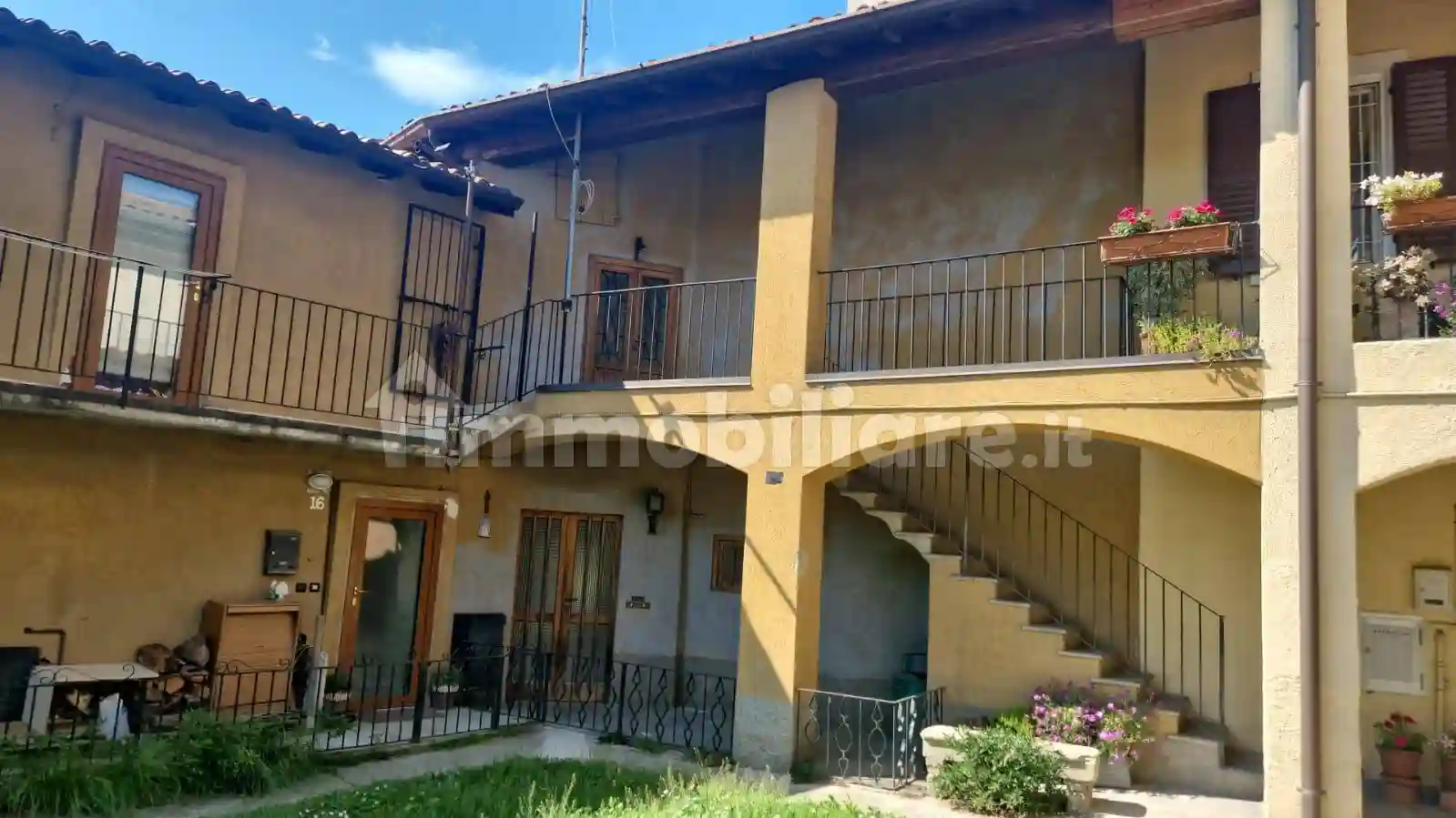 Casa indipendente - foto 2