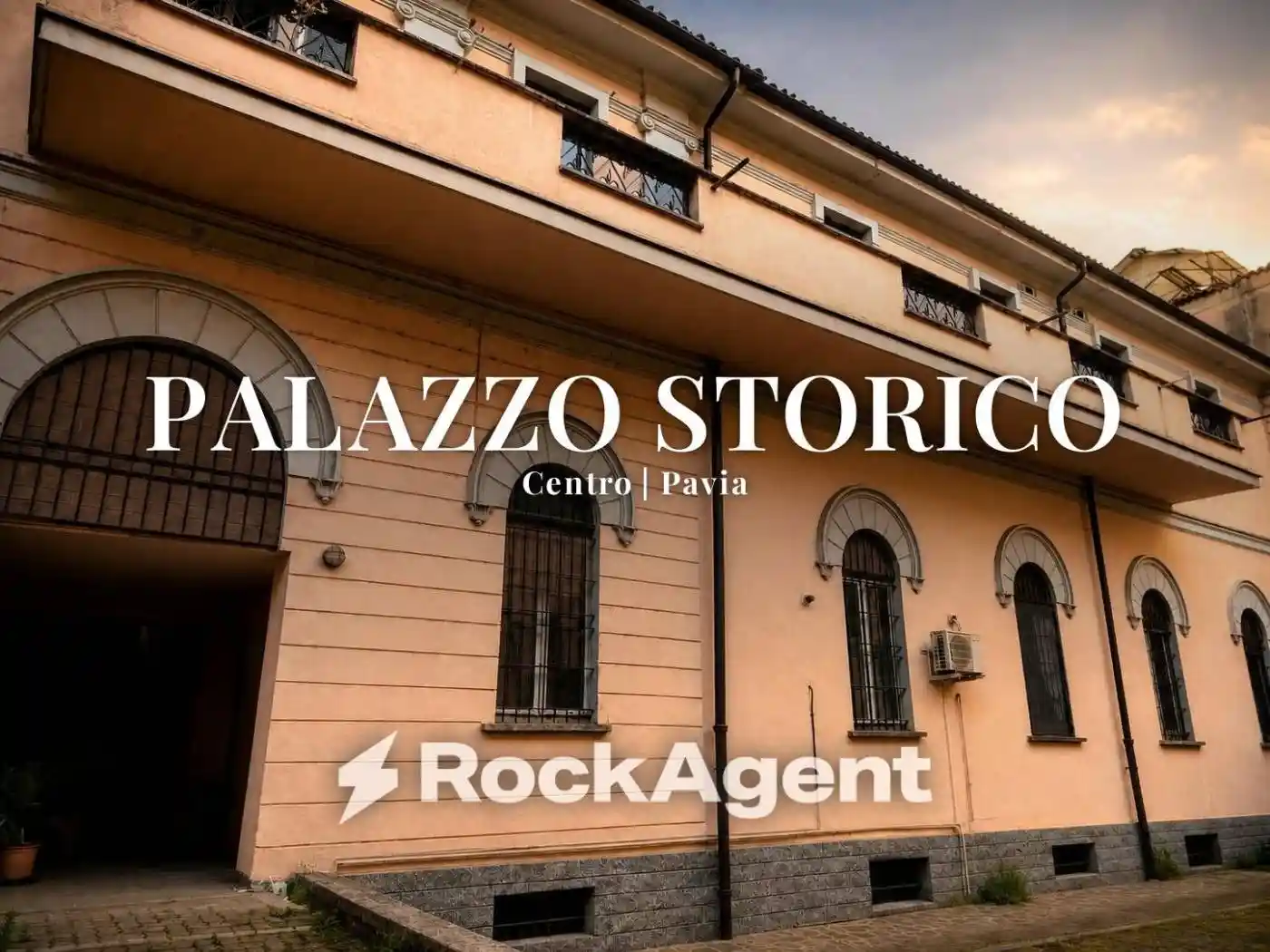 Palazzo - Edificio in vendita a Cassolnovo
