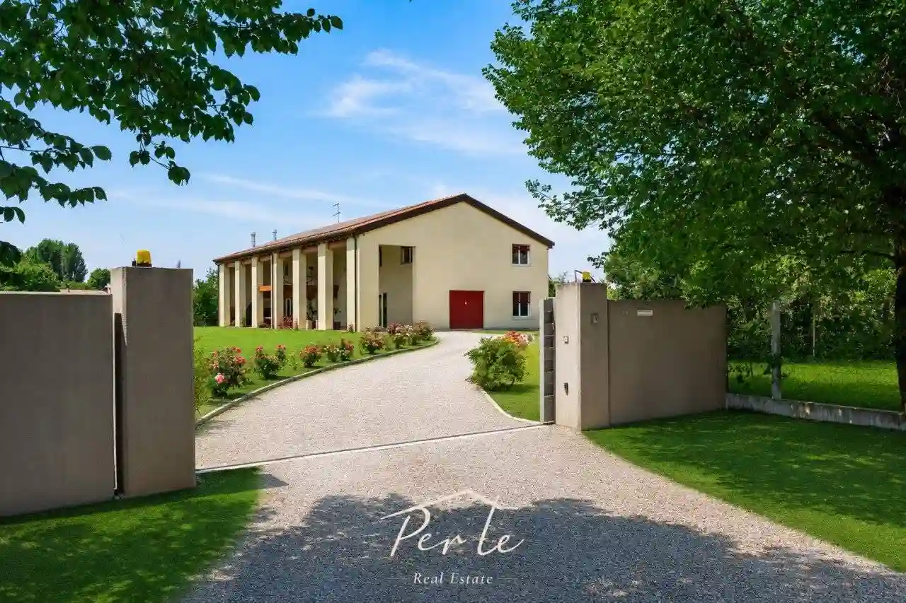 Villa - foto 3