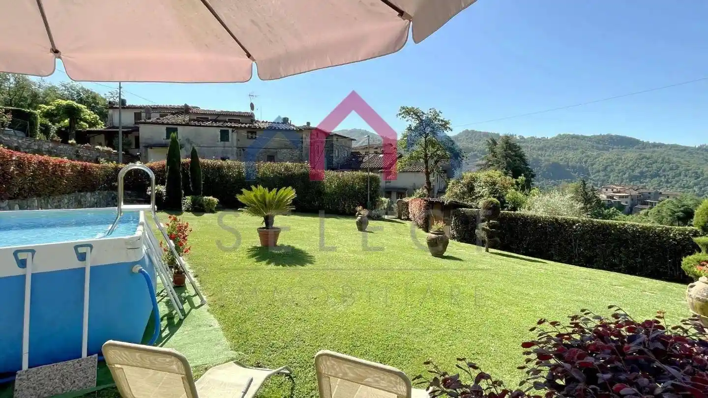 Casa indipendente in vendita a Pescaglia