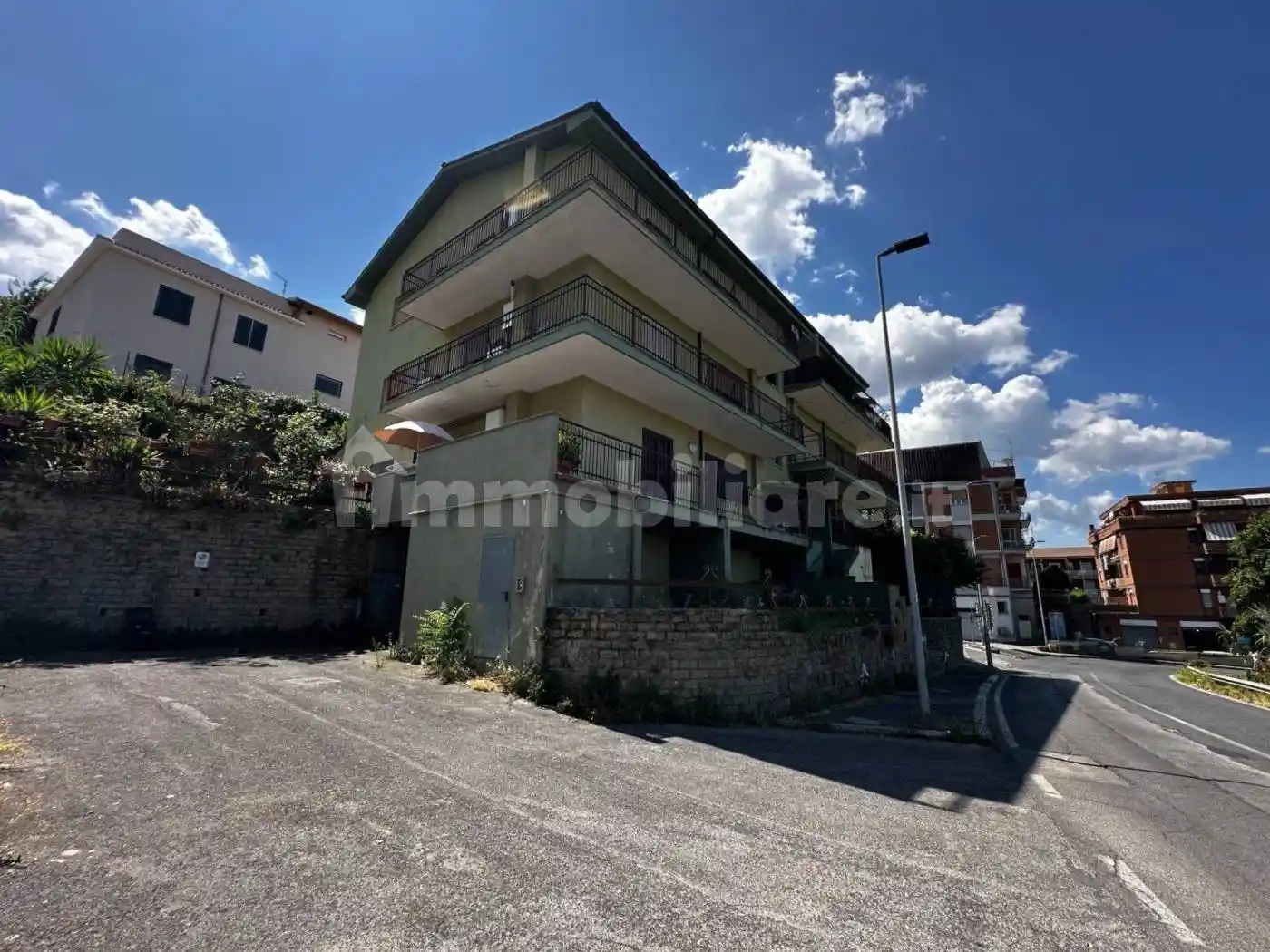 Appartamento in vendita a Lanuvio