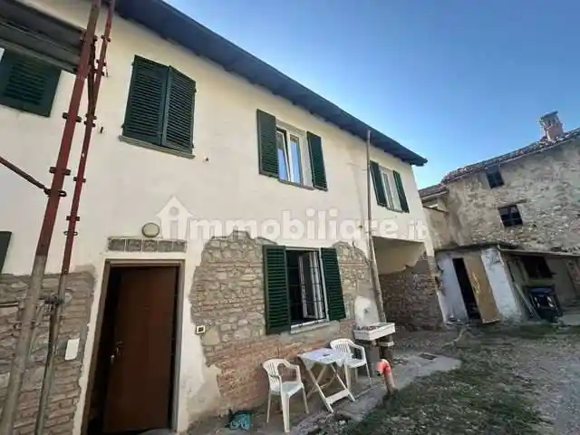Casa indipendente in vendita a Villalvernia