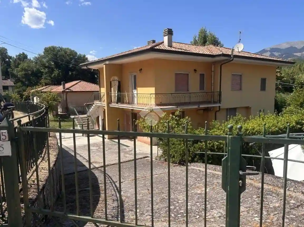 Casa indipendente - foto 2