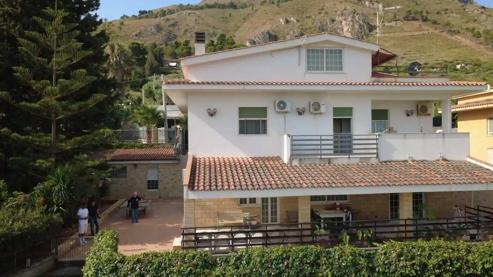 Villa - foto 2