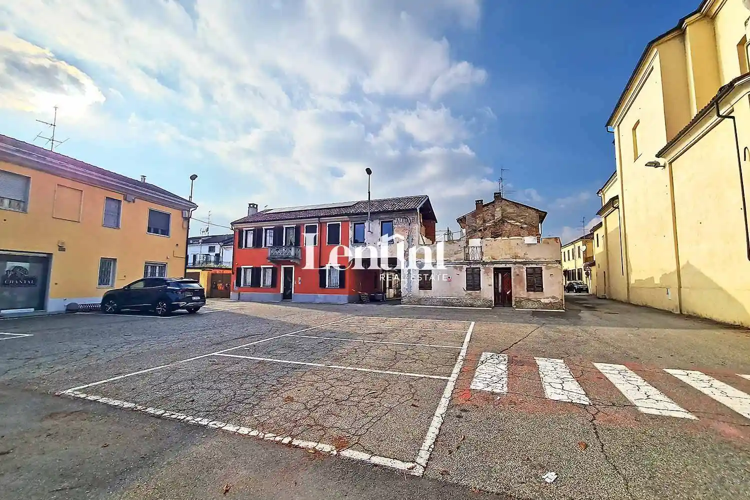 Villa in vendita a Casale Monferrato
