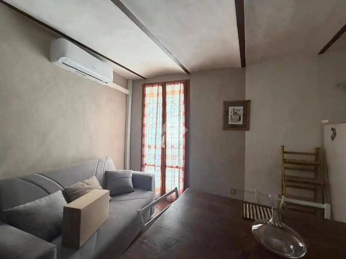 Casa indipendente in affitto a Perugia