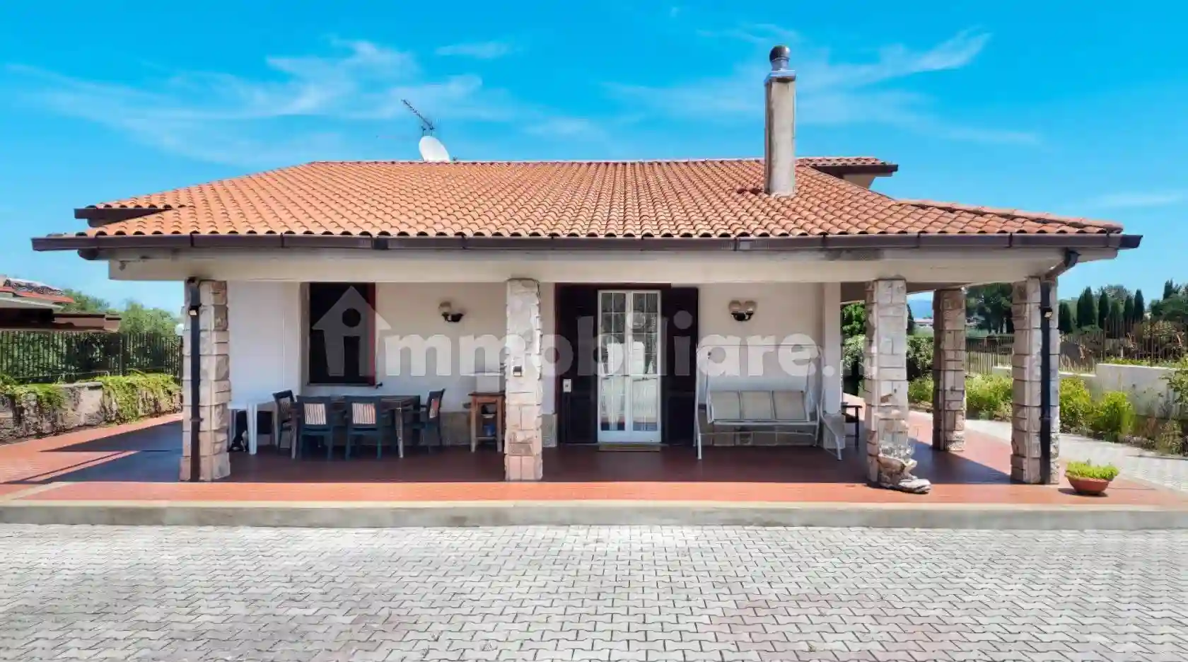 Villa - foto 2