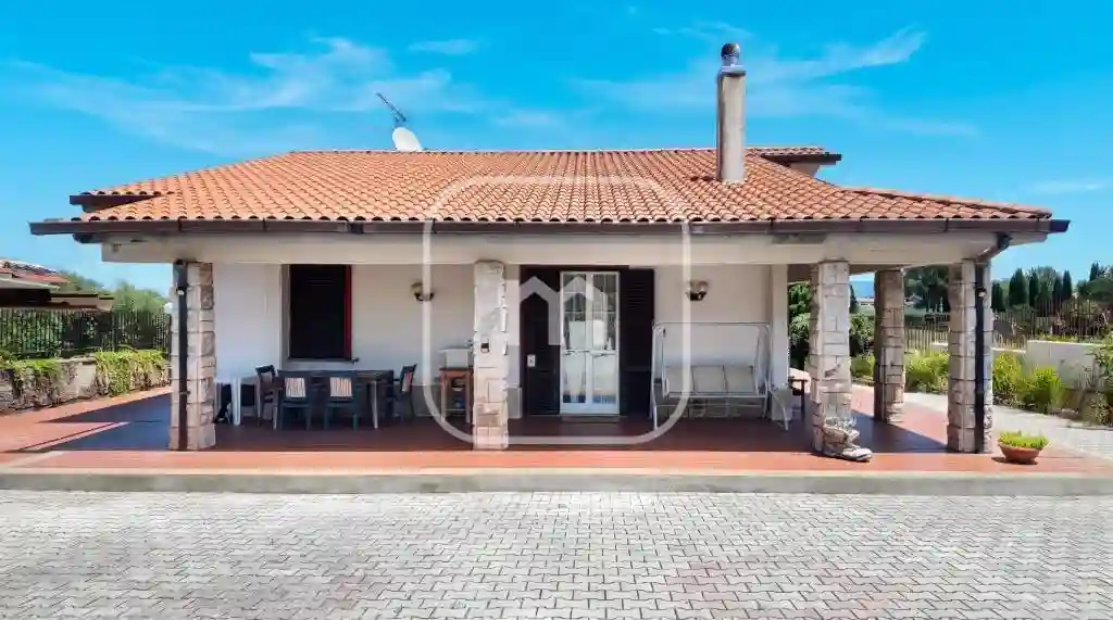 Villa - foto 3