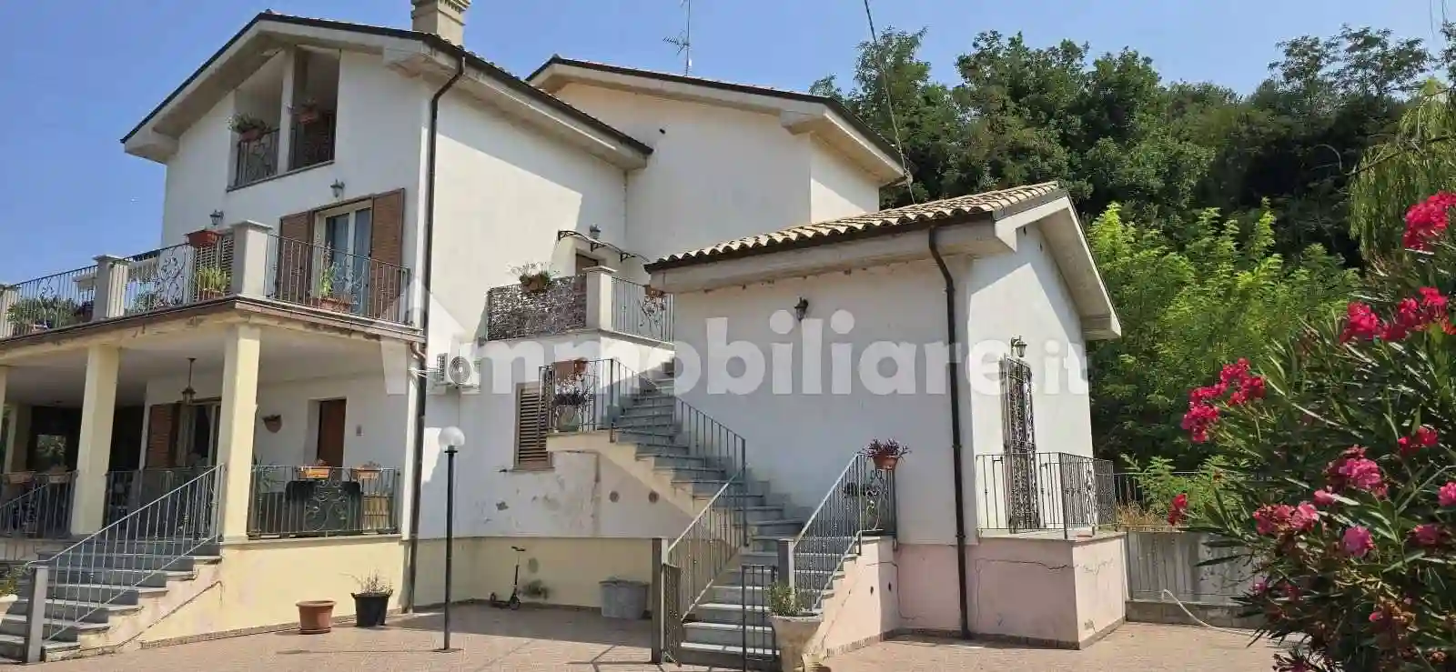 Villa - foto 3