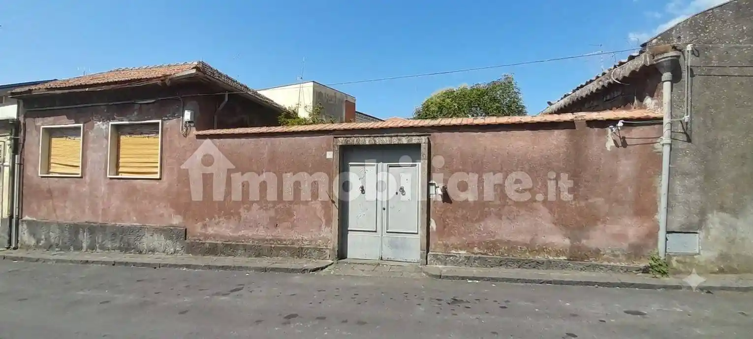 Villa in vendita a Pedara