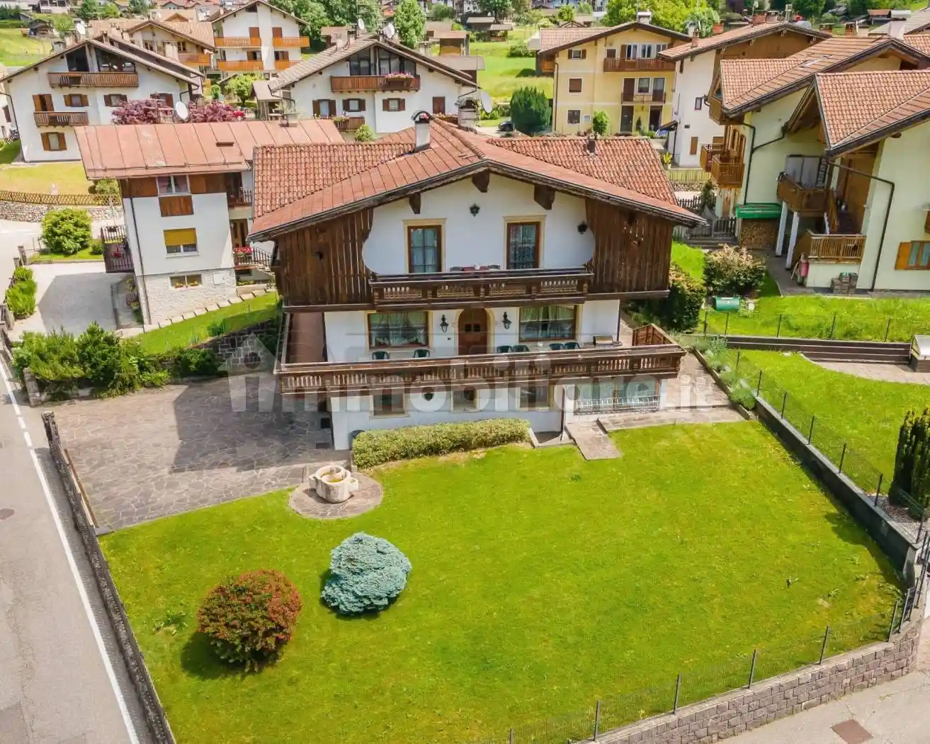 Villa in vendita a Primiero San Martino di Castrozza