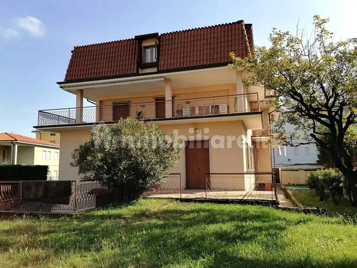 Villa in vendita a Curno