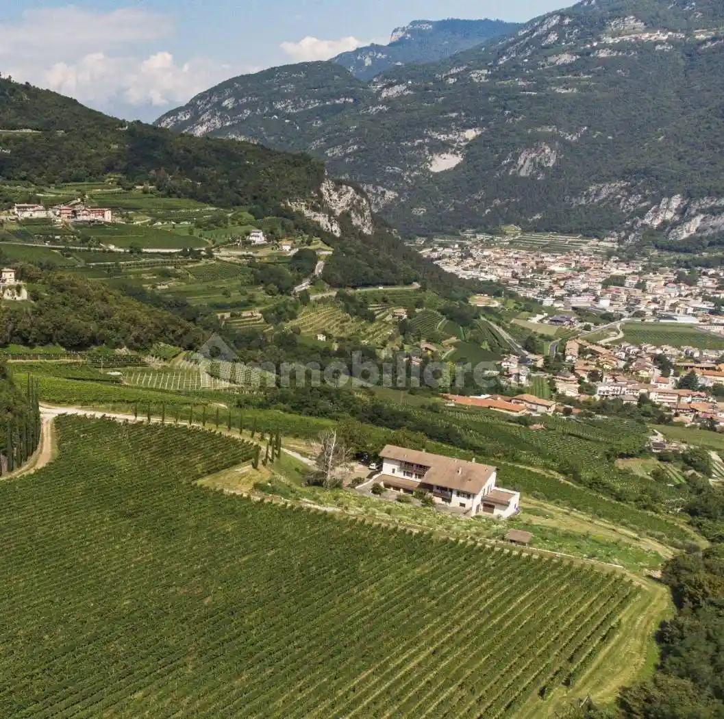 Rustico - Casale in vendita a Mori