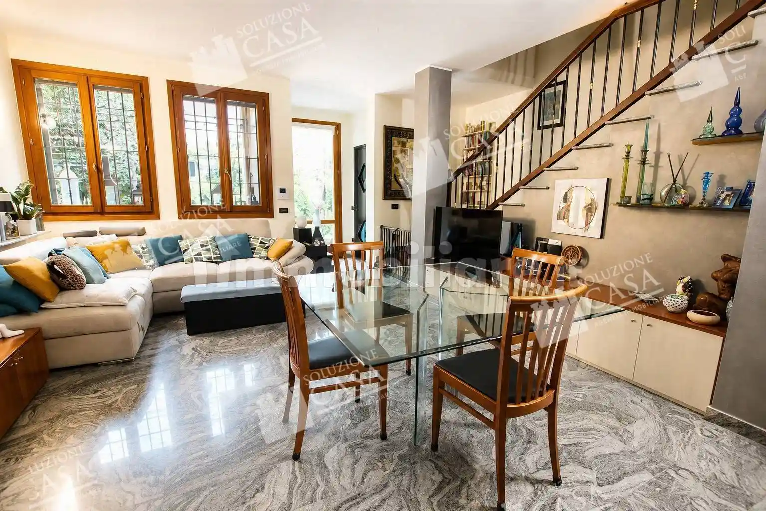 Villa in vendita a Calderara di Reno