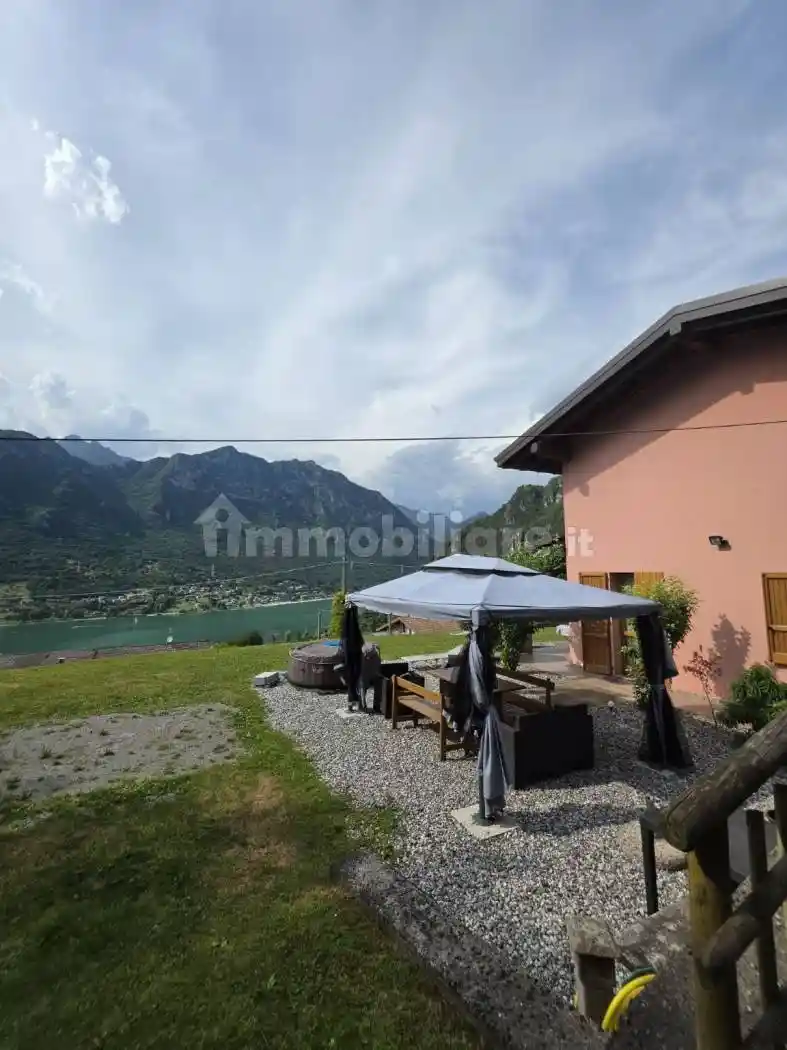 Villa in vendita a Idro